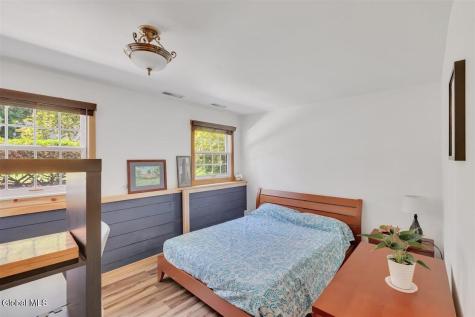 2307 Pine Ridge Road Niskayuna NY 12309