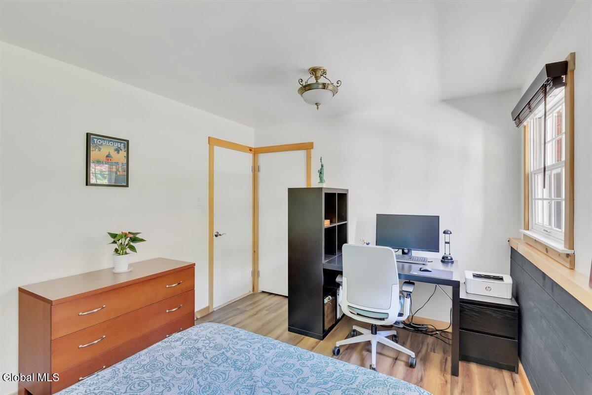 2307 Pine Ridge Road Niskayuna NY 12309
