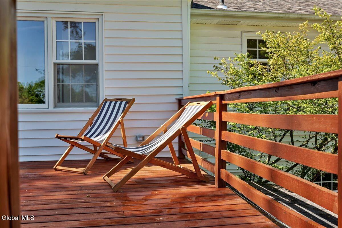 2307 Pine Ridge Road Niskayuna NY 12309