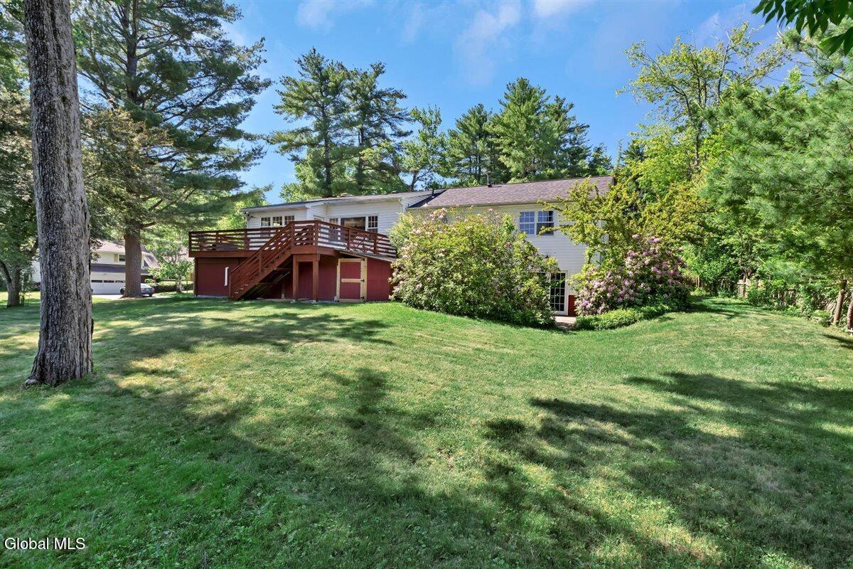 2307 Pine Ridge Road Niskayuna NY 12309