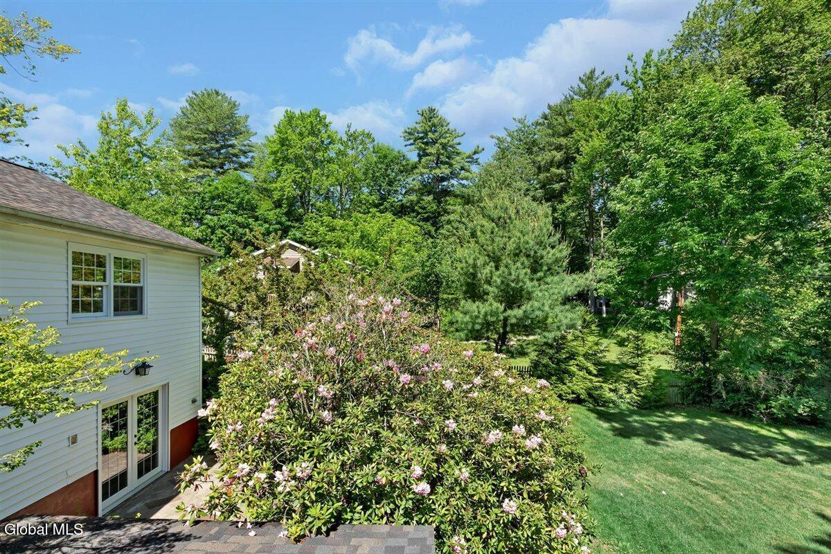 2307 Pine Ridge Road Niskayuna NY 12309