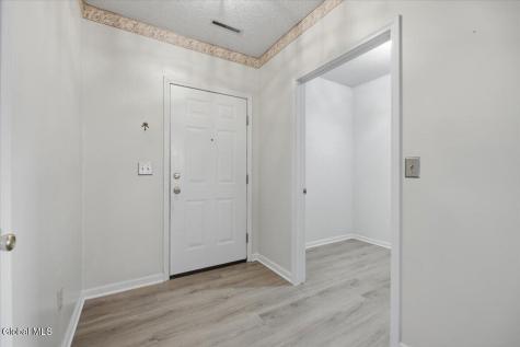 1200 Hillside Avenue Niskayuna NY 12309