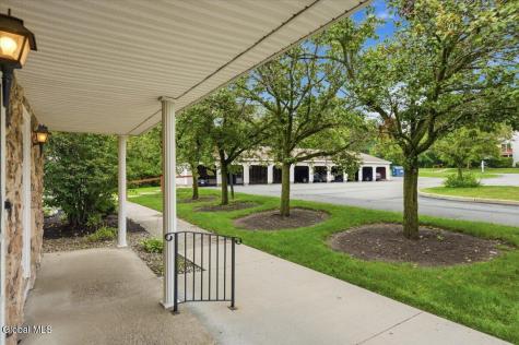 1200 Hillside Avenue Niskayuna NY 12309