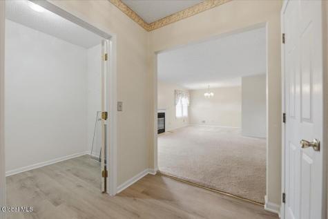 1200 Hillside Avenue Niskayuna NY 12309