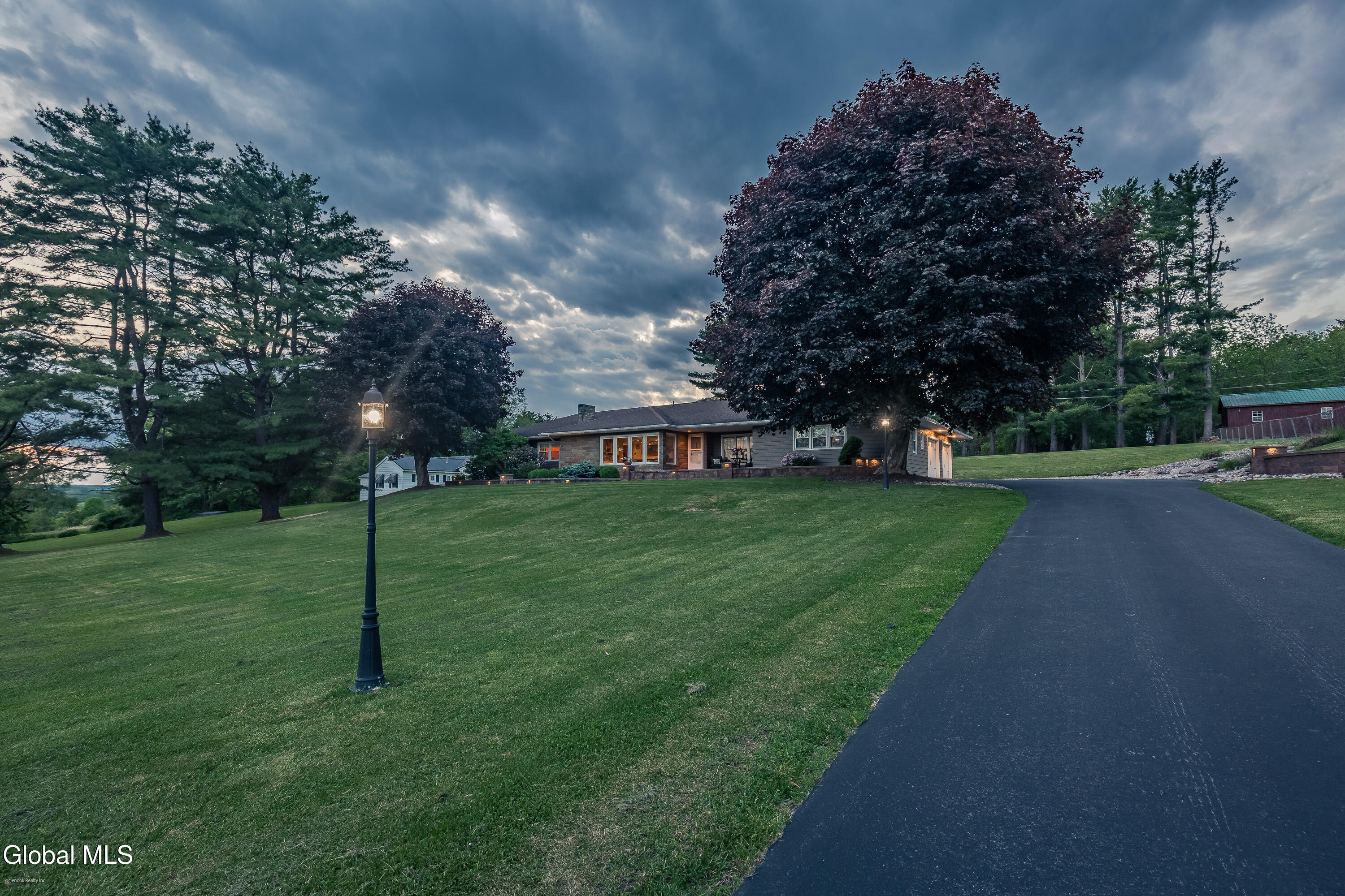 109 Golf Course Road Amsterdam NY 12010