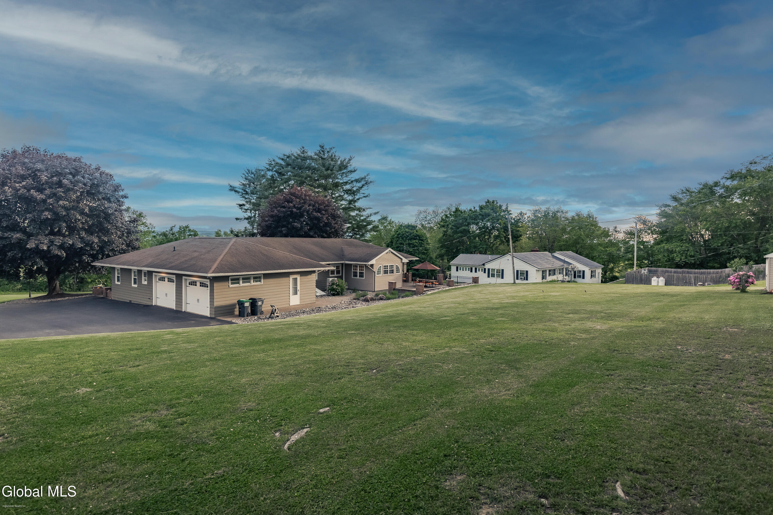 109 Golf Course Road Amsterdam NY 12010