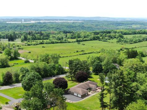 109 Golf Course Road Amsterdam NY 12010