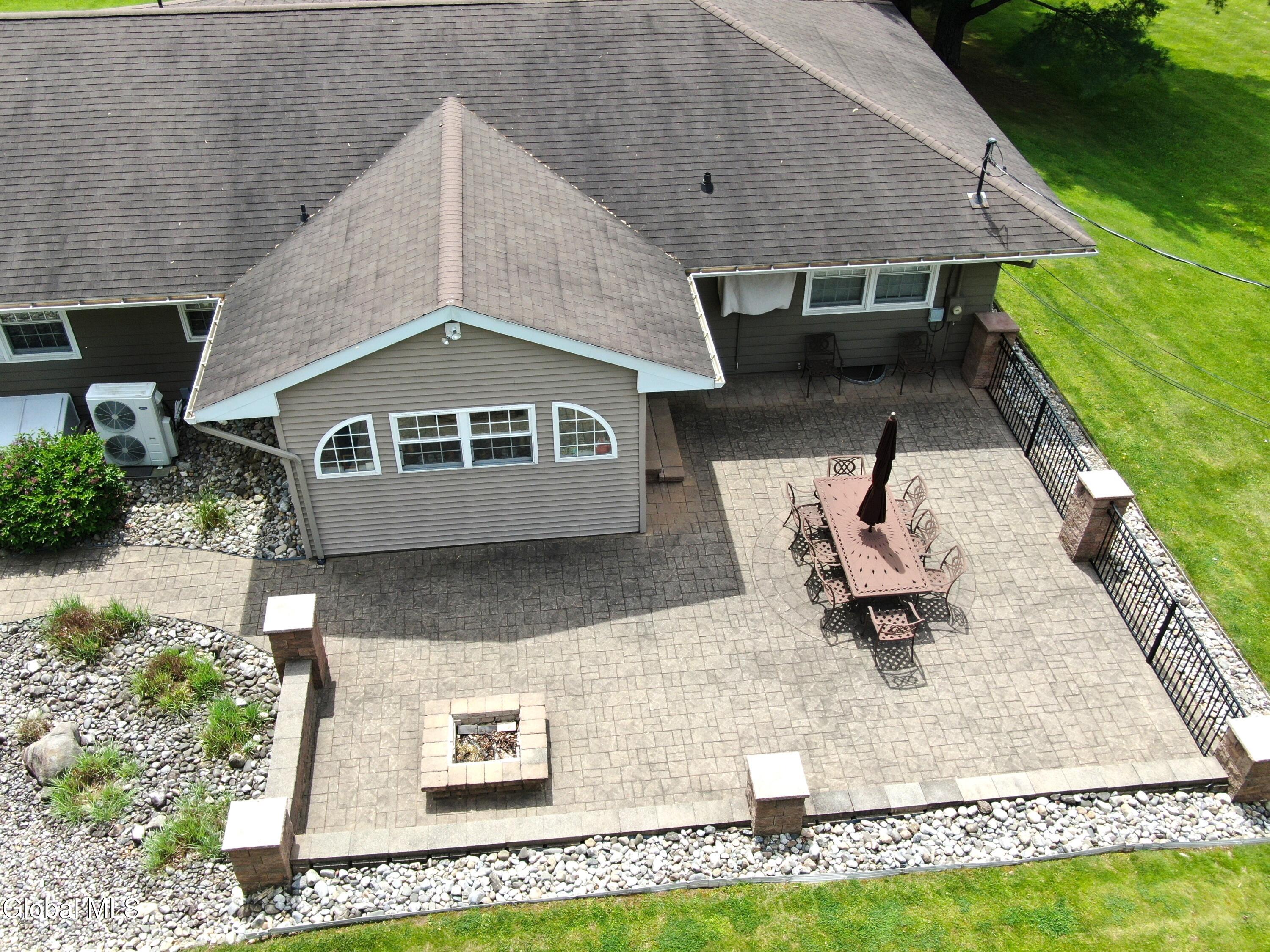 109 Golf Course Road Amsterdam NY 12010