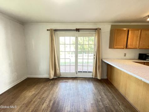 32 Park Avenue Latham NY 12110