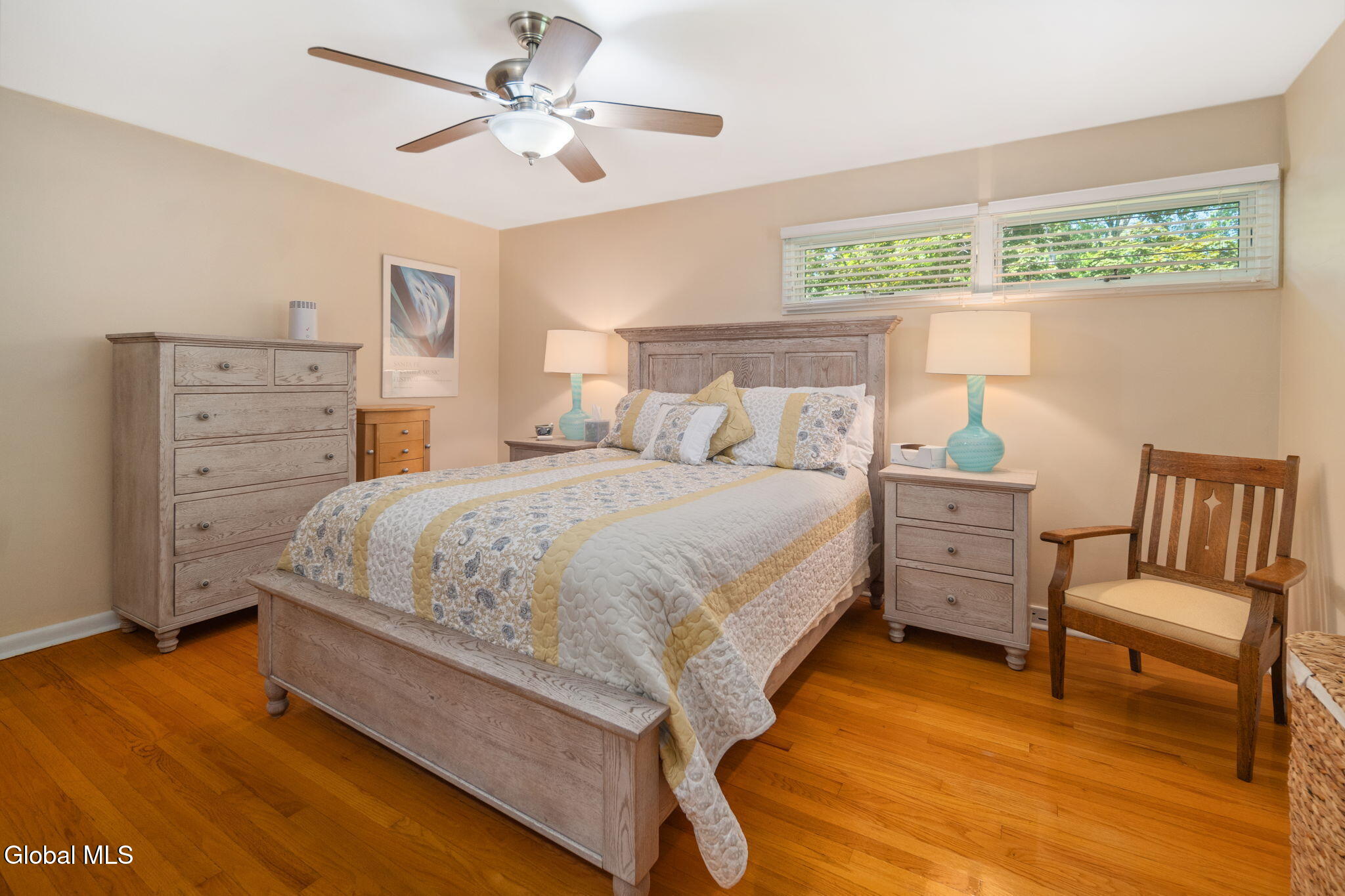6 W Hite Court Schenectady NY 12303