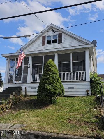 42 Shannon Avenue Cohoes NY 12047