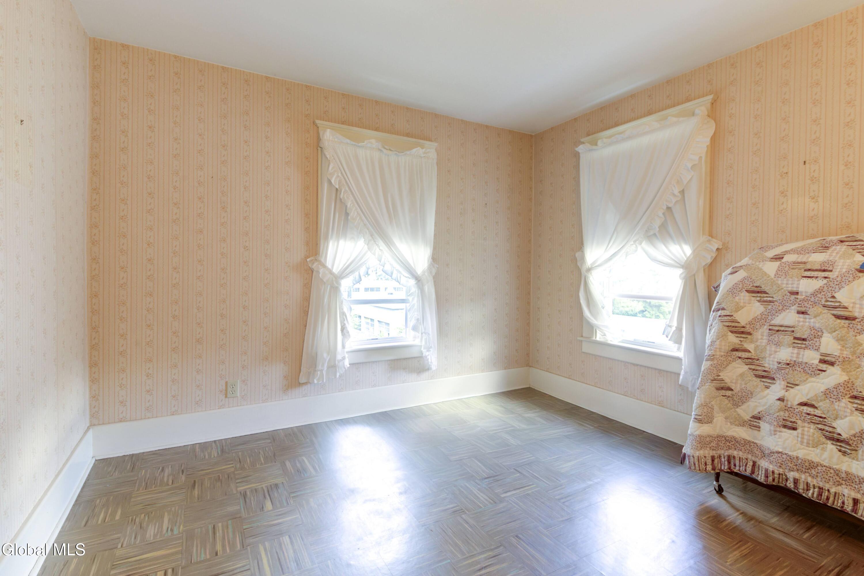 25 Maple Avenue Gloversville NY 12078