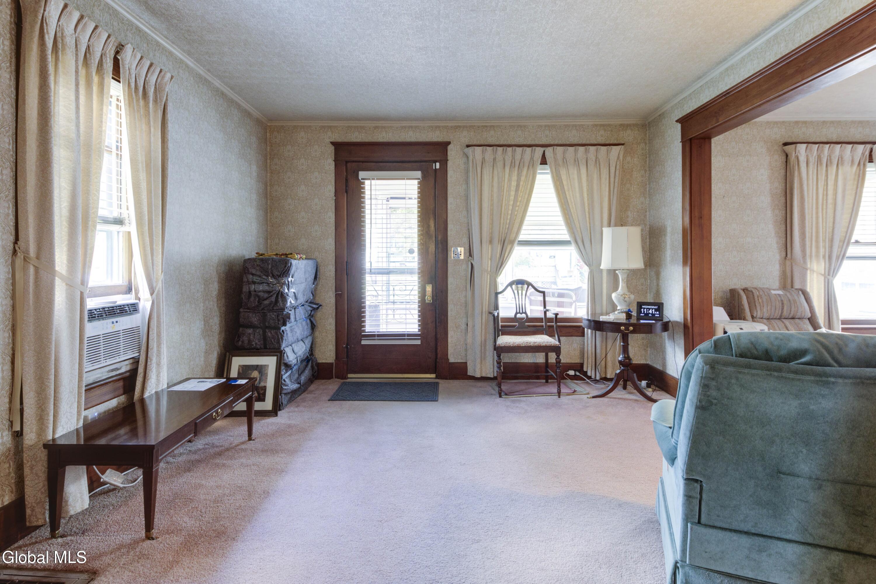 25 Maple Avenue Gloversville NY 12078