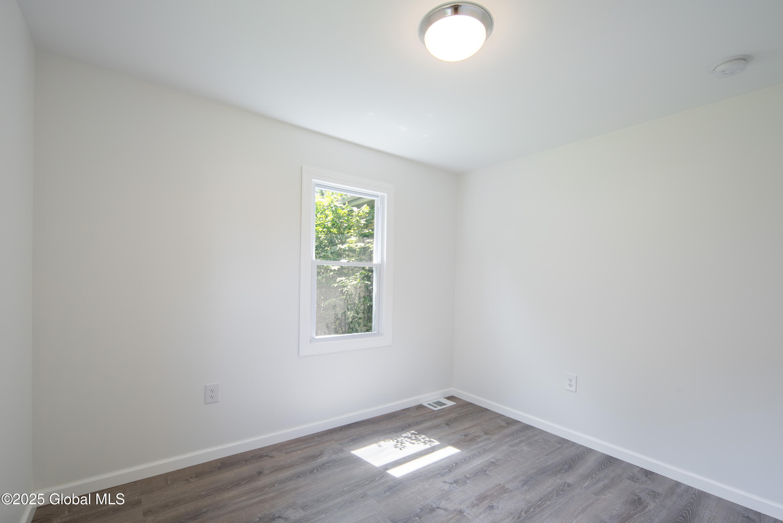 135 Freemans Bridge Road Glenville NY 12302