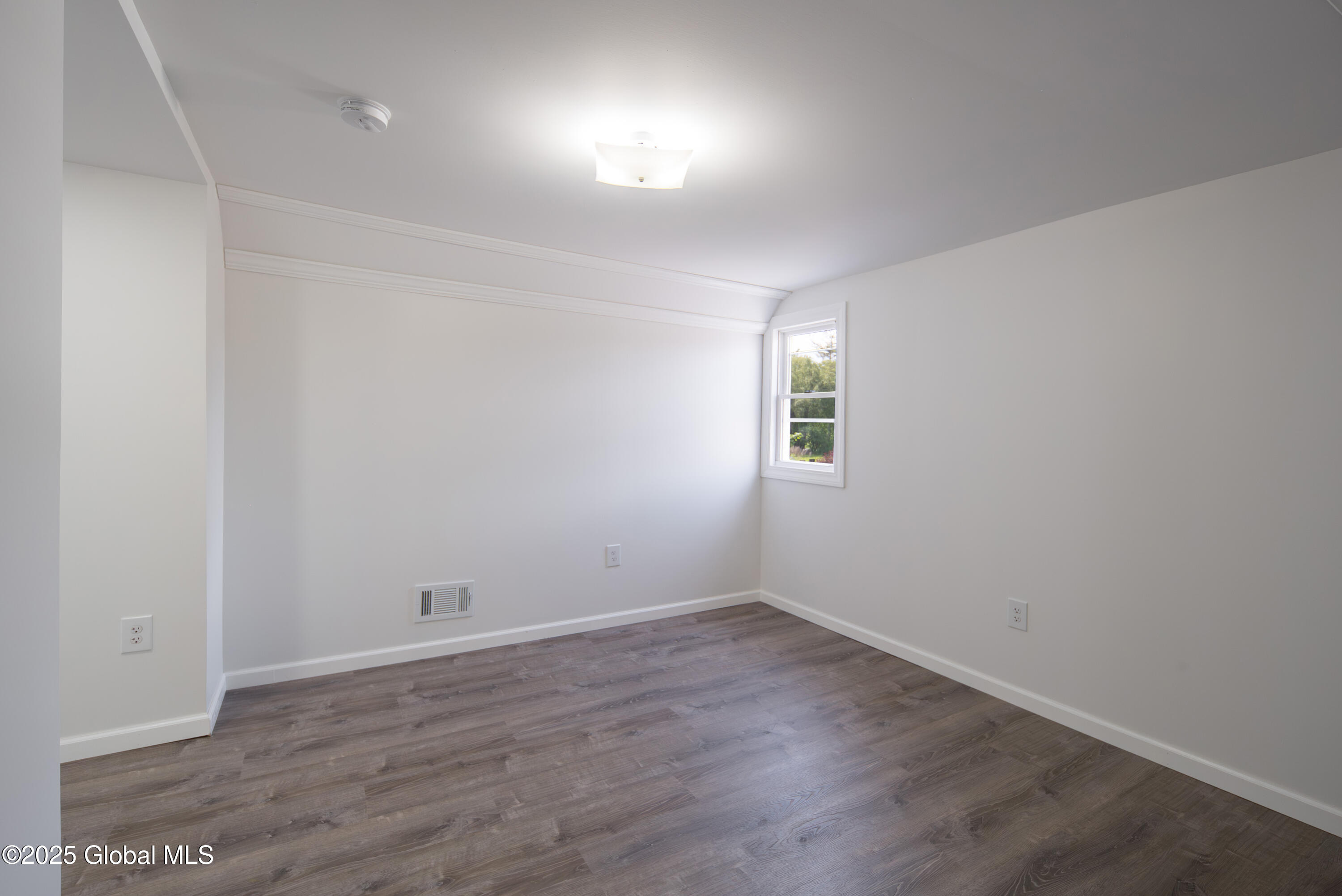 135 Freemans Bridge Road Glenville NY 12302