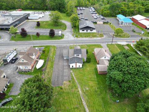 135 Freemans Bridge Road Glenville NY 12302