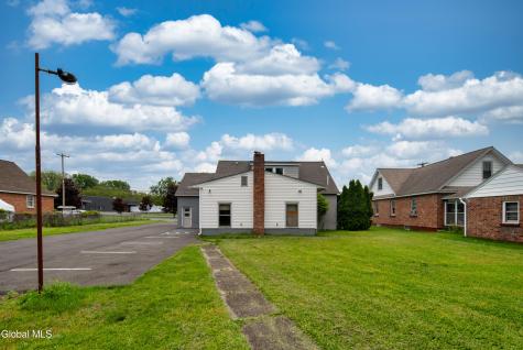 135 Freemans Bridge Road Glenville NY 12302