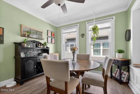 5 Cromer Avenue Schenectady NY 12304