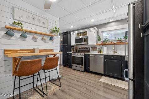 5 Cromer Avenue Schenectady NY 12304