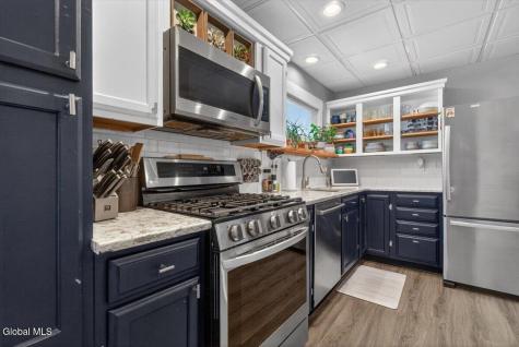 5 Cromer Avenue Schenectady NY 12304