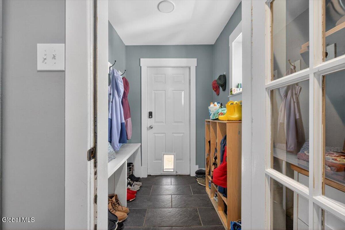 5 Cromer Avenue Schenectady NY 12304