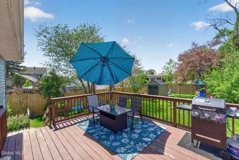 5 Cromer Avenue Schenectady NY 12304