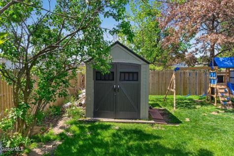5 Cromer Avenue Schenectady NY 12304