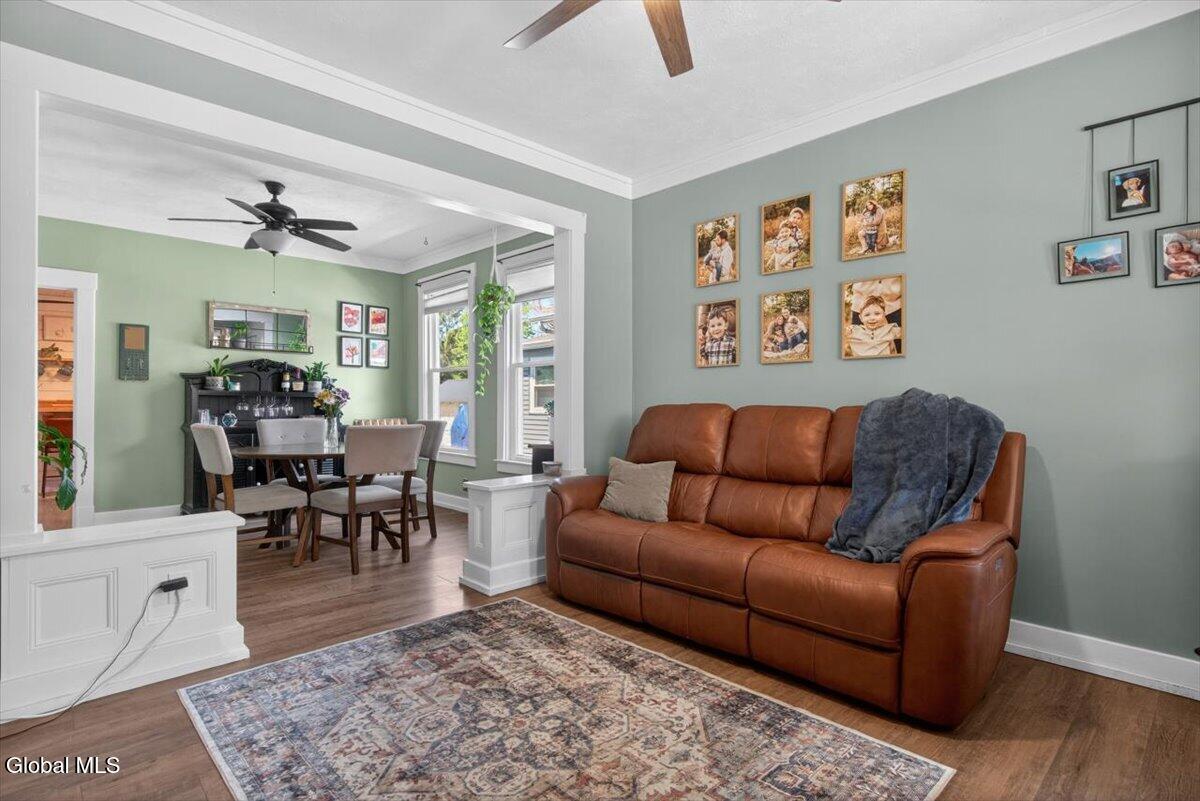 5 Cromer Avenue Schenectady NY 12304
