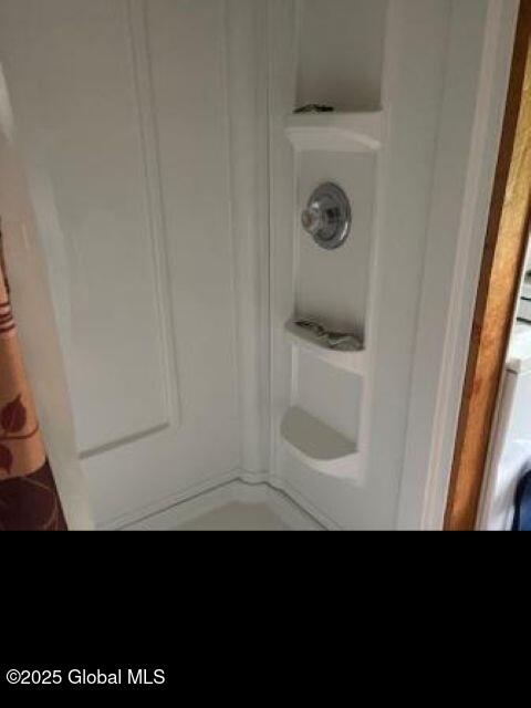11 Beaureguard Way Minerva NY 12851