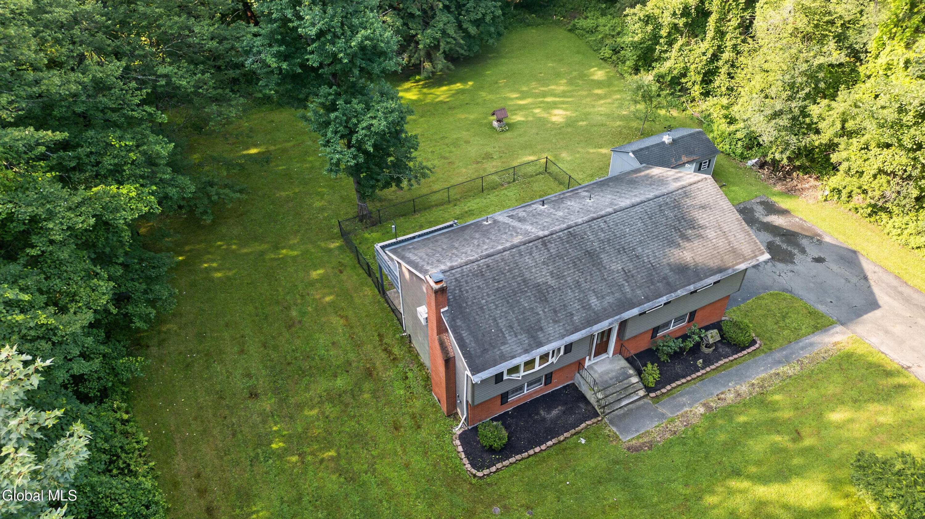 295 Font Grove Road Slingerlands NY 12159