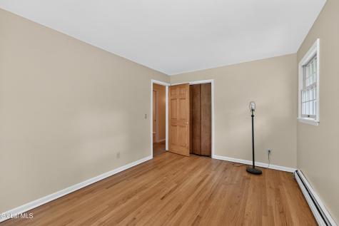 295 Font Grove Road Slingerlands NY 12159