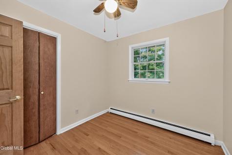 295 Font Grove Road Slingerlands NY 12159