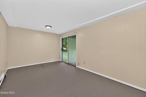 295 Font Grove Road Slingerlands NY 12159