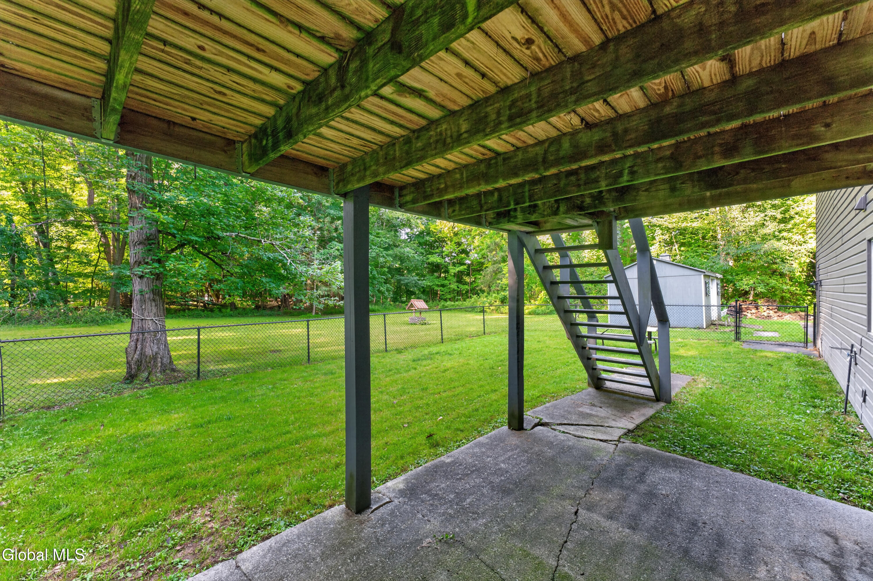 295 Font Grove Road Slingerlands NY 12159