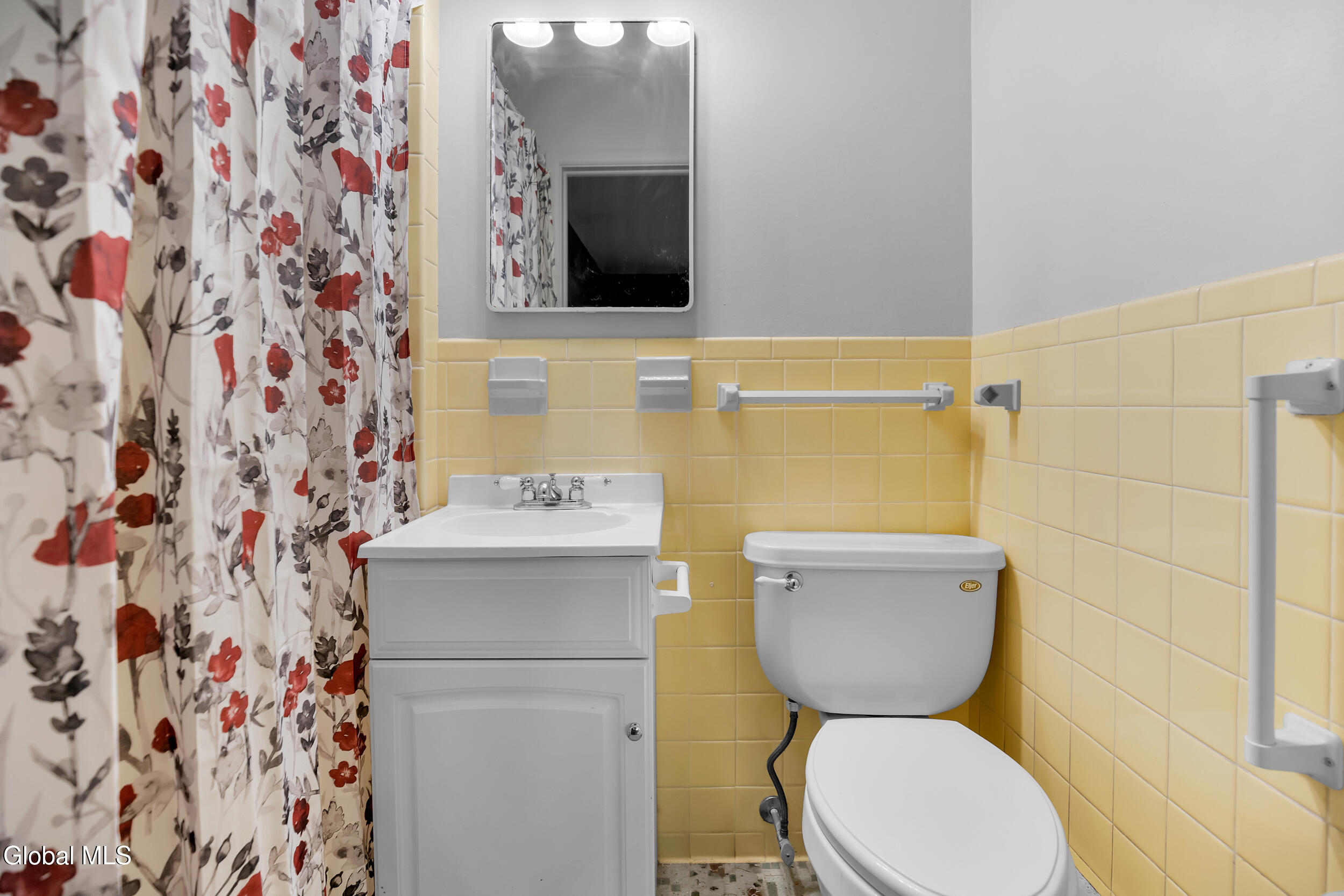 10 Gurley Avenue Troy NY 12182