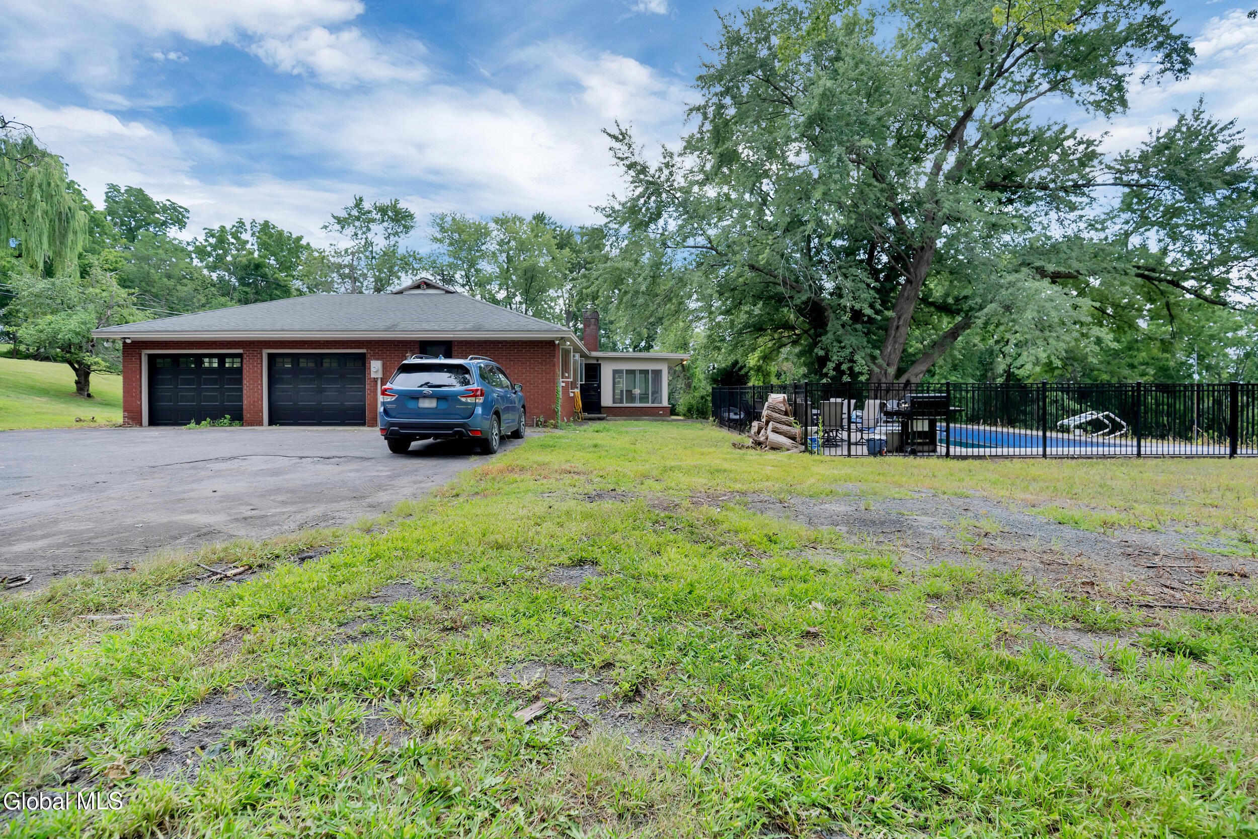 10 Gurley Avenue Troy NY 12182
