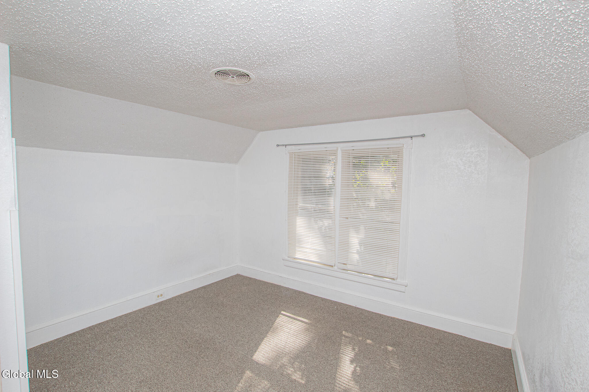 34 Helwig Street Gloversville NY 12078