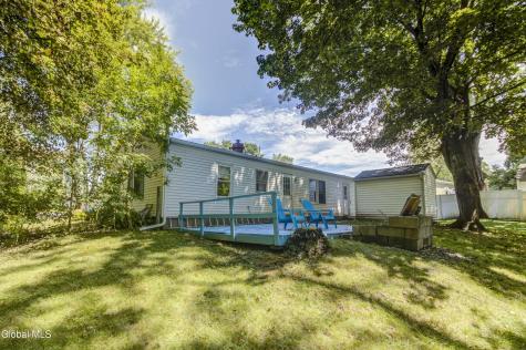 28 Amelia Drive Schenectady NY 12309