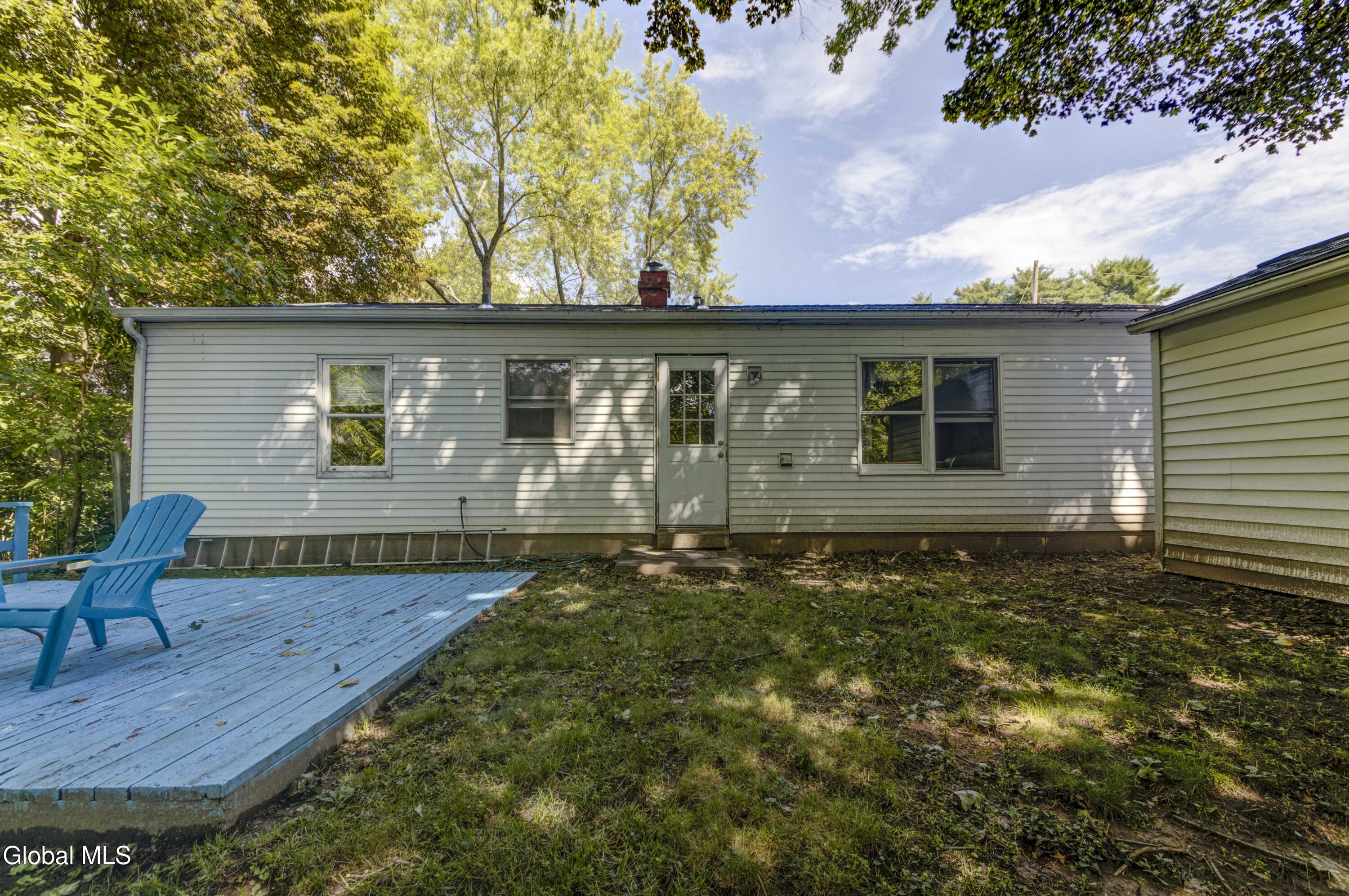 28 Amelia Drive Schenectady NY 12309
