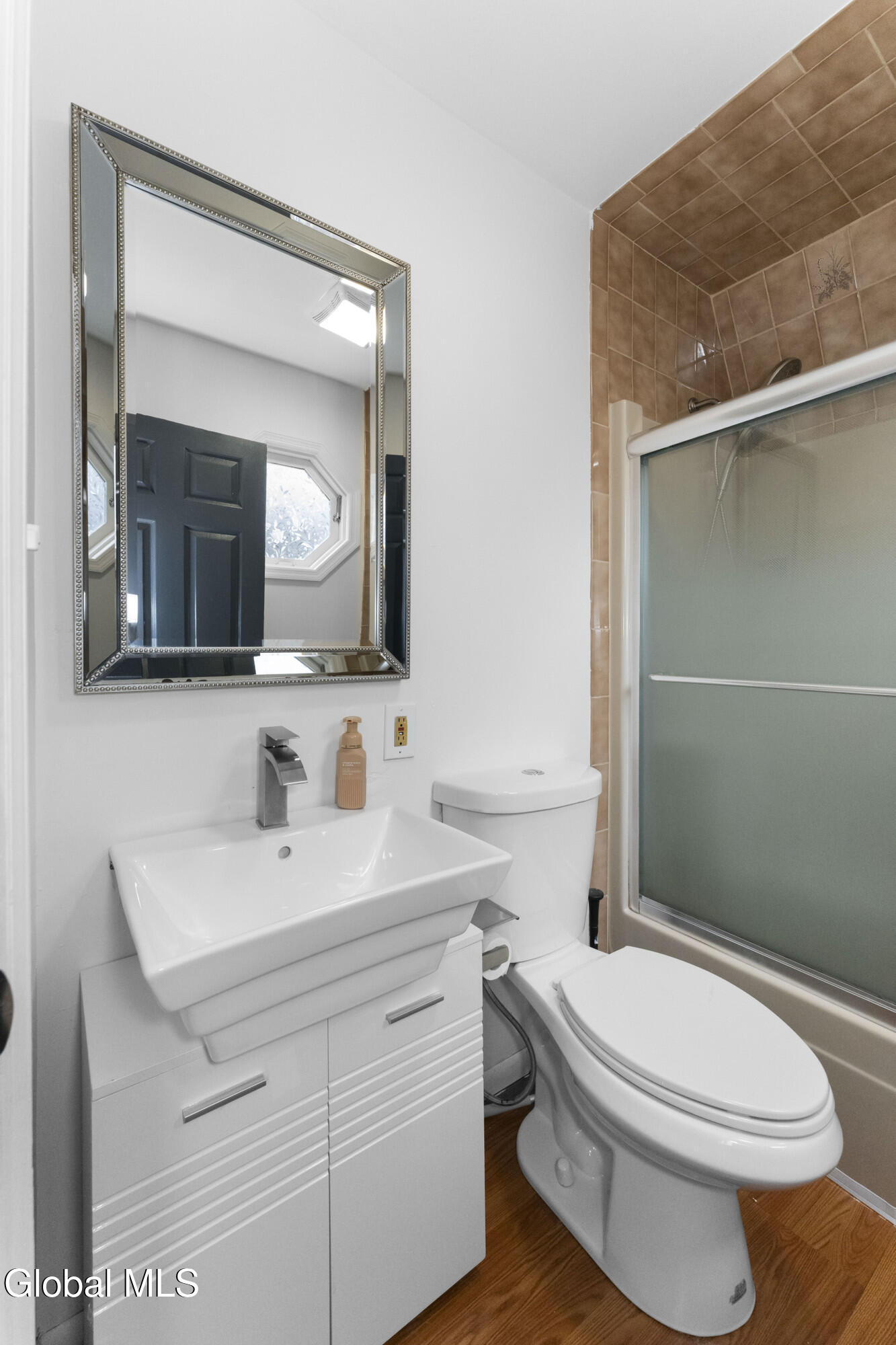 1 Keyes Lane Troy NY 12180