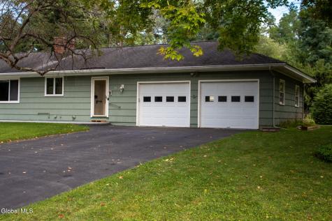 44 Meadowview Road Queensbury NY 12804