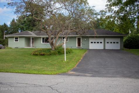 44 Meadowview Road Queensbury NY 12804
