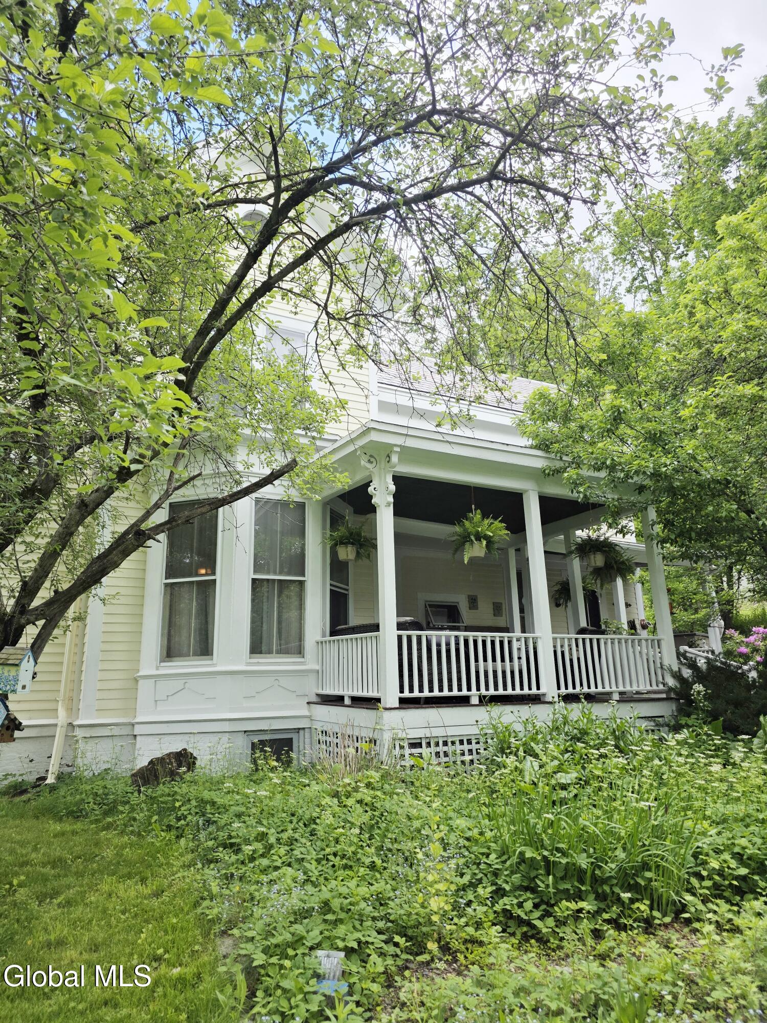 33 Abbott Street Hoosick Falls NY 12090