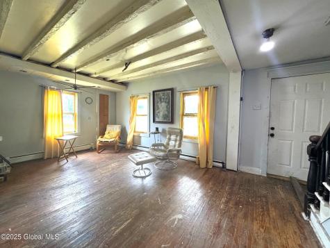 30 Chatham Street Nassau NY 12123