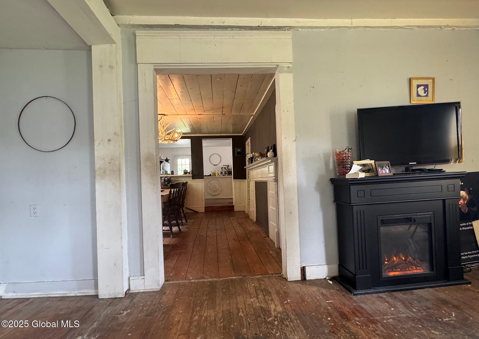 30 Chatham Street Nassau NY 12123