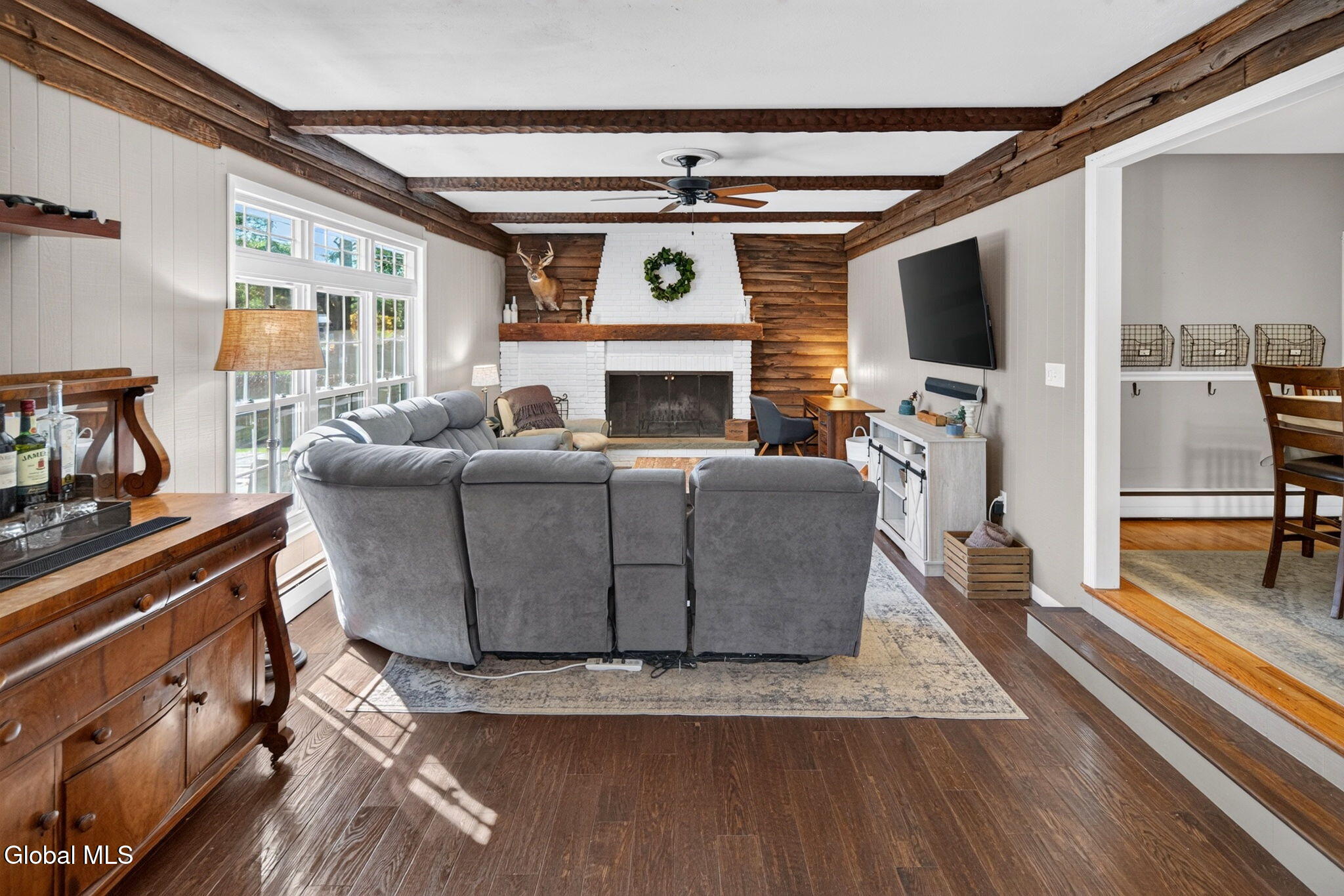 67 Mordella Road Colonie NY 12205