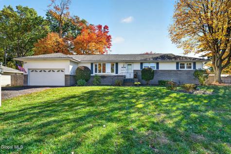 67 Mordella Road Colonie NY 12205