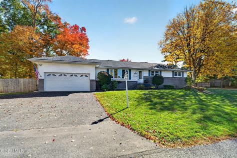 67 Mordella Road Colonie NY 12205