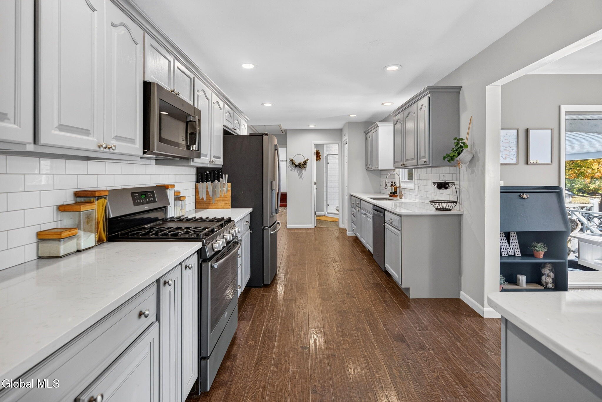 67 Mordella Road Colonie NY 12205