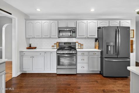 67 Mordella Road Colonie NY 12205